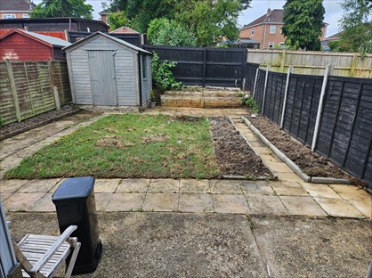 3 Bed Semi-Detached House, Senlac Road, SO51