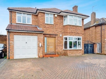 5 Bed Detached House, Cedar Drive, HA5