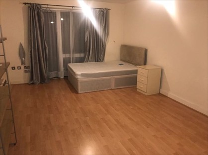 Studio Flat, Ryland Street, B16