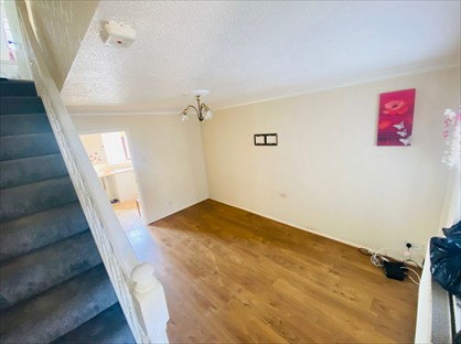 2 Bed Terraced House, Morlands Close, WF13