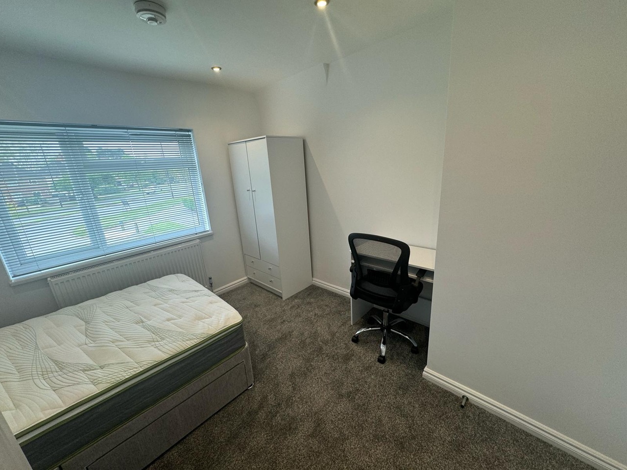 Additional image 8 of 5 Bed Semi-Detached House, Sheriff Avenue, CV4, N1 7GU