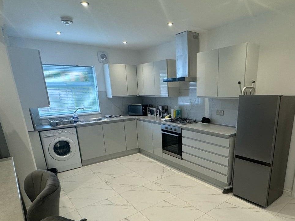 Additional image 13 of 5 Bed Semi-Detached House, Sheriff Avenue, CV4, N1 7GU