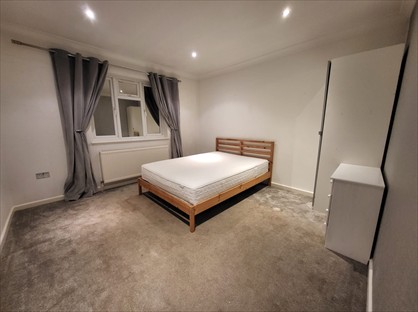 3 Bed Bungalow, Uxbridge/Denham, UB9