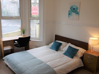 Room in a Shared House, Waterloo Road, ME7