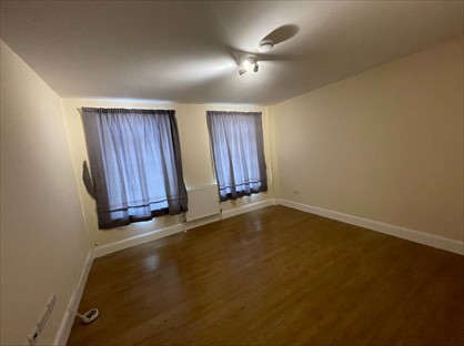 1 Bed Flat, Greenford Road, UB6