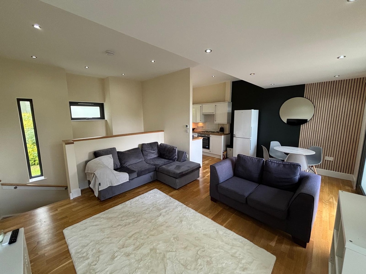 2 Bed End Terrace, Buckingham Place, LS6 photo 3