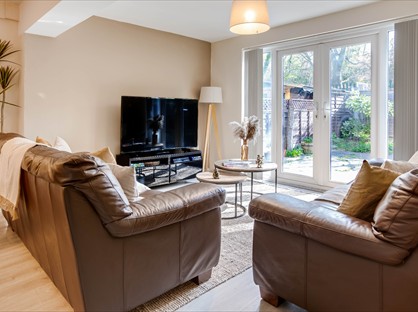 4 Bed Terraced House, Norwood Avenue, M20