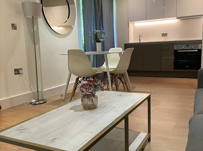 2 Bed Flat, Engineers Way, HA9