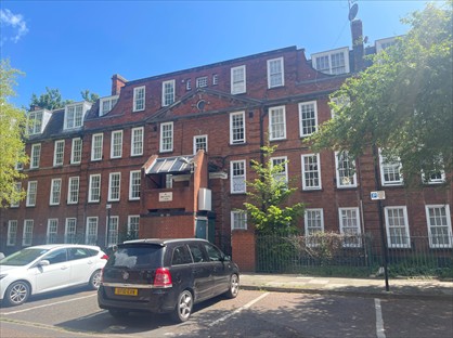 3 Bed Flat, Halton Mansions, N1