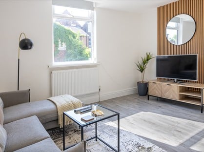 1 Bed Flat, Stanley Place, PR1