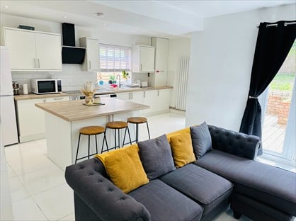 3 Bed Semi-Detached House, Rushcliffe Rise, NG5