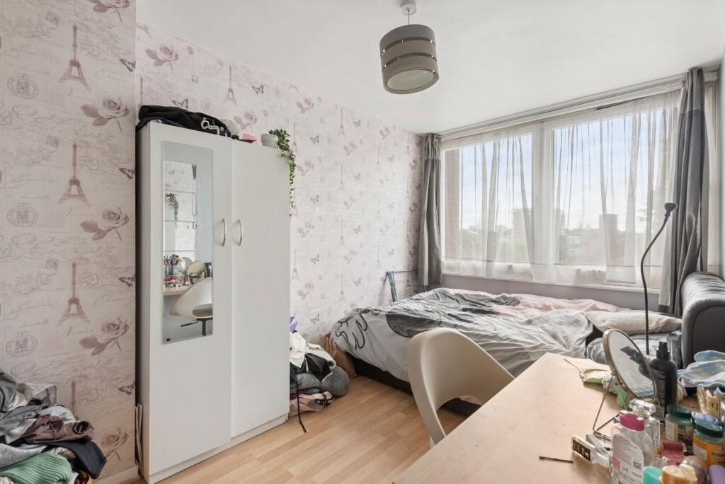 4 Bed Flat, Kinross House, N1 photo 3