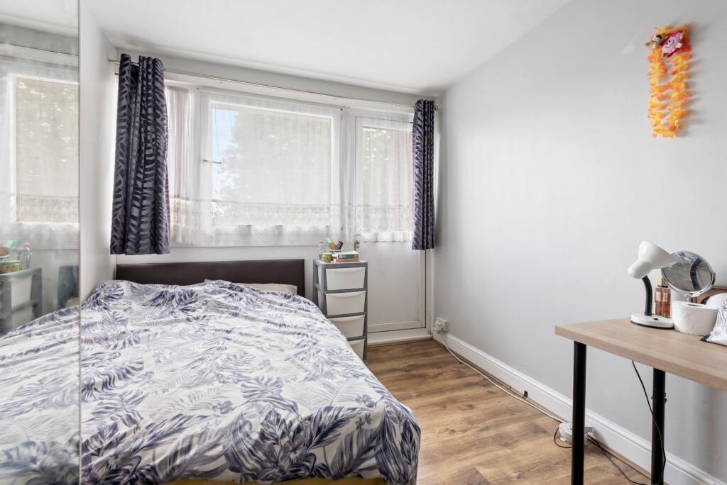 4 Bed Flat, Kinross House, N1 photo 4