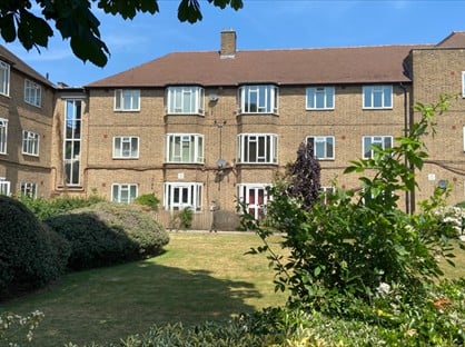 3 Bed Flat, Bruce House, W10