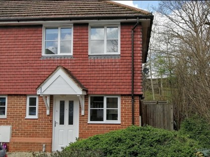 2 Bed End Terrace, Poperinghe Way, RG2