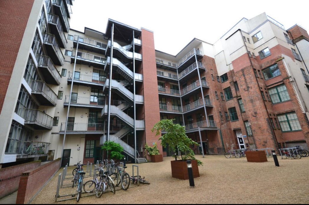 1 Bed Flat, Alexandra House, LE1 photo 2