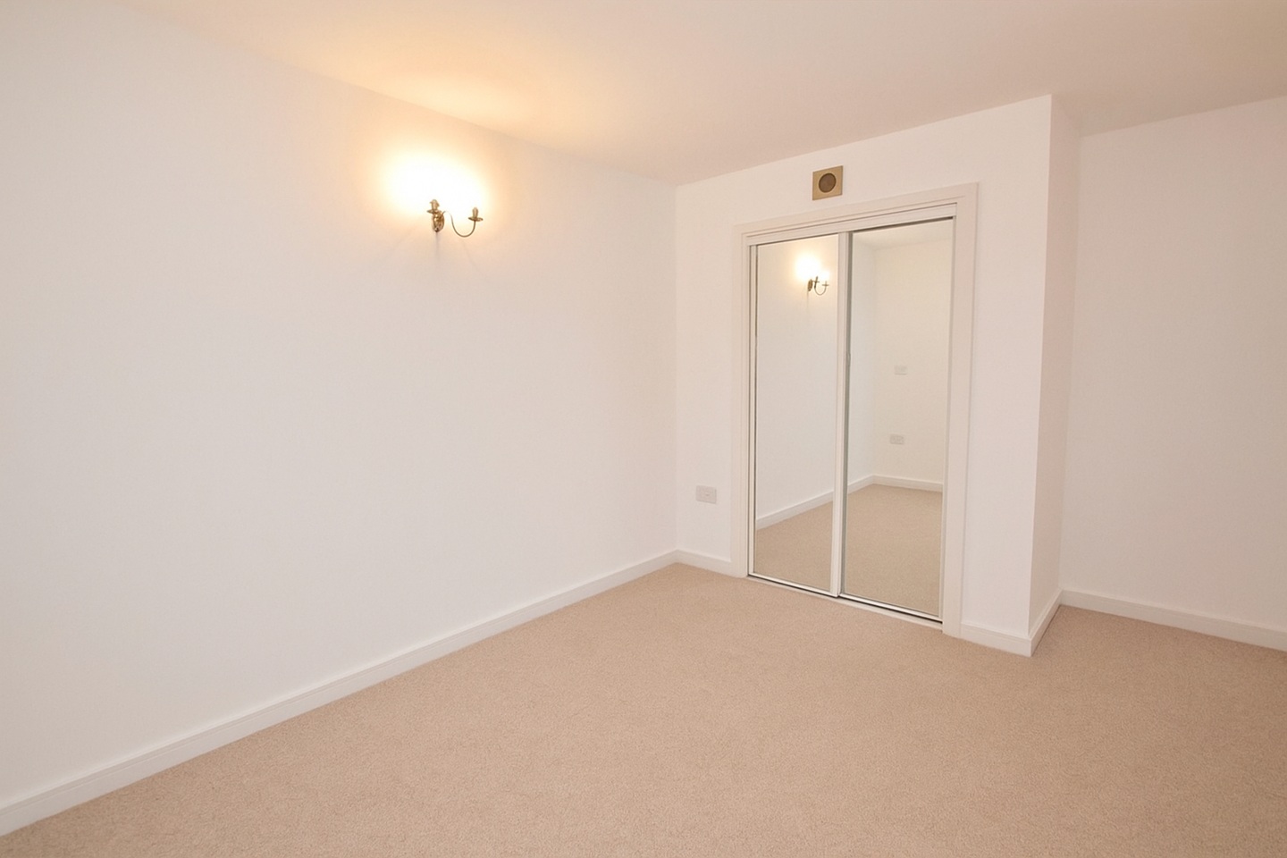 1 Bed Flat, Alexandra House, LE1 photo 5