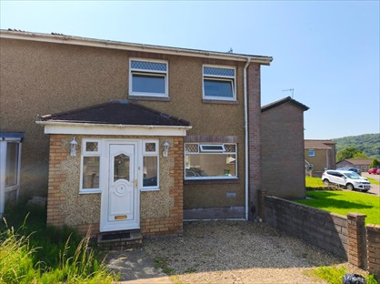 2 Bed Semi-Detached House, Arfonfab Crescent, CF37