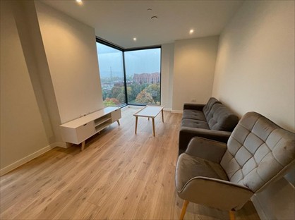 2 Bed Flat, Aspin Lane, M4