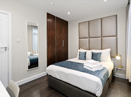 Studio Flat, London, NW3