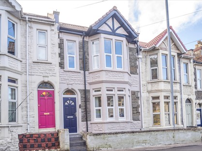 1 Bed Terraced House, Sandy Park Road, BS4