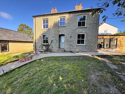 6 Bed Detached House, Upper Chapel Street, CO9