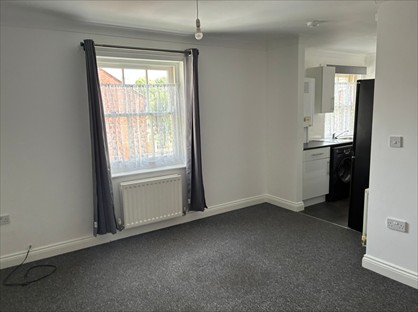 1 Bed Flat, Perry Court, BH21