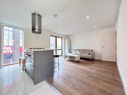 2 Bed Flat, Electric Lane, SW9