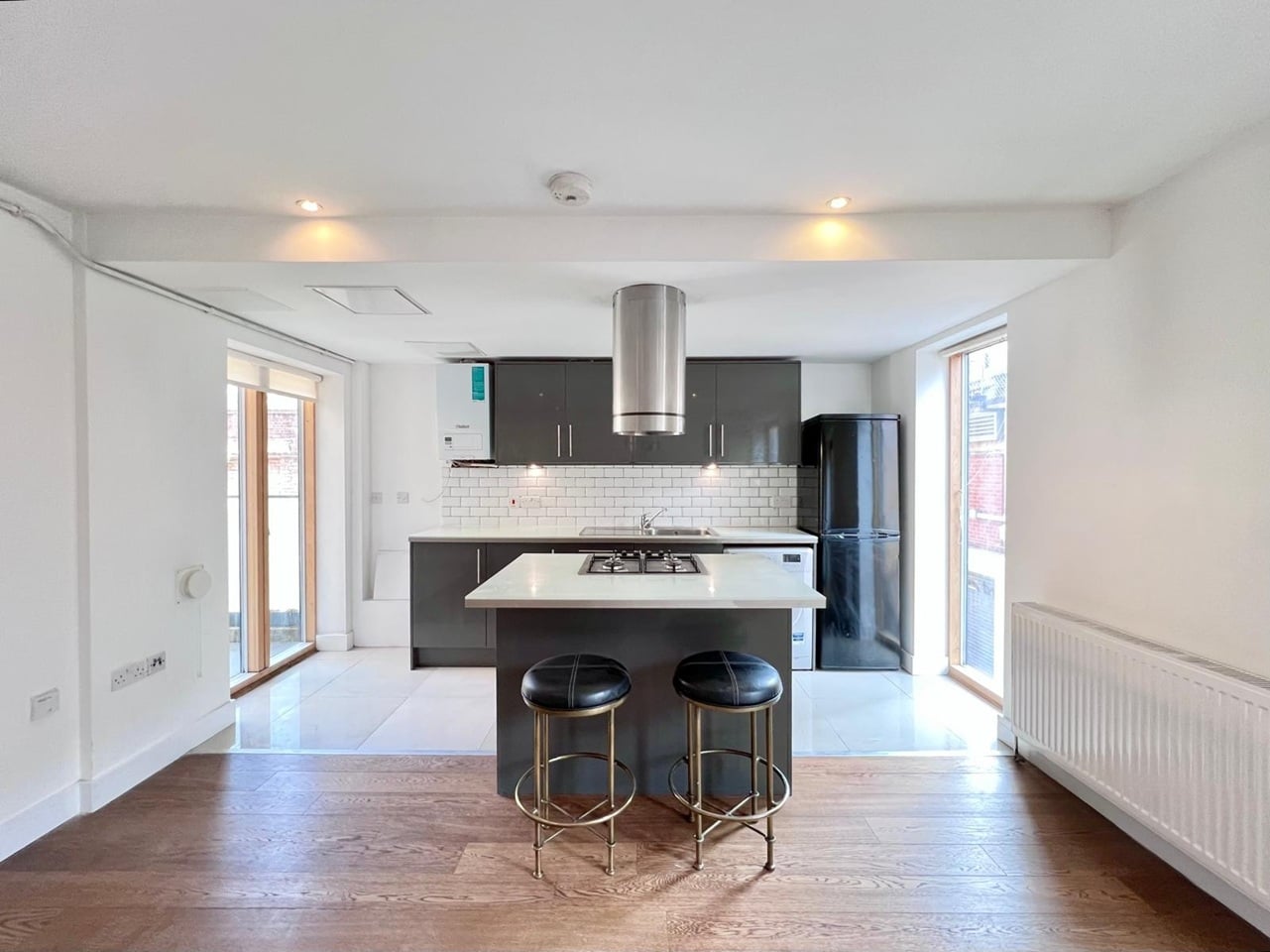 2 Bed Flat, Electric Lane, SW9