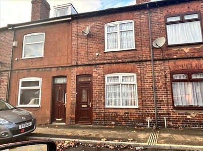 3 Bed Terraced House, Highwoods Road, S64