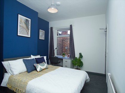 Room in a Shared House, Chadwick Road, M30