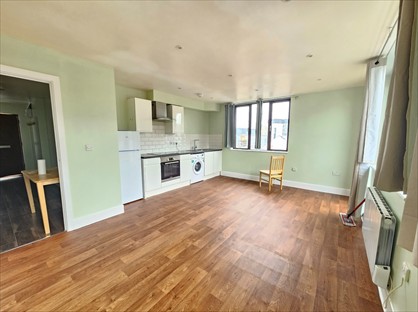 2 Bed Flat, Park Street, LU1