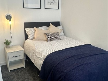 Room in a Shared House, Grosvenor Street, M25