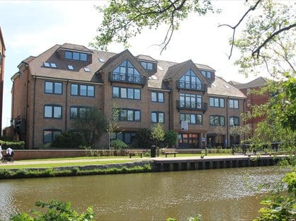 1 Bed Flat, The Bank House, TN9