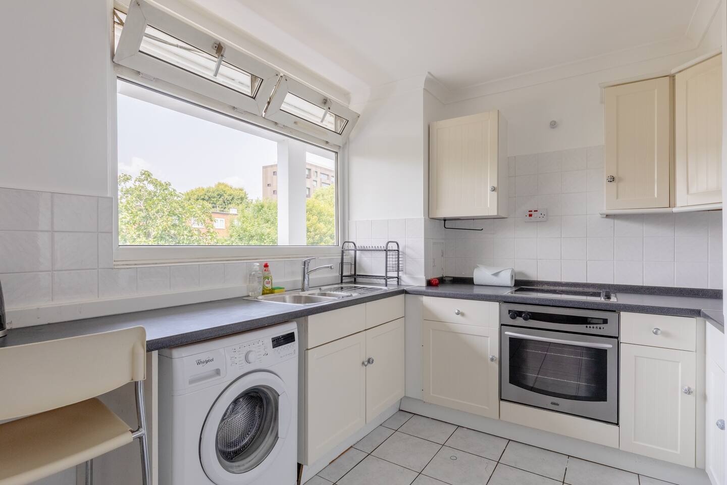 Additional image 10 of 3 Bed Maisonette, Fowler House, SW8, N1 7GU