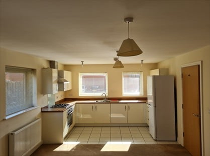 1 Bed Flat, Blake Street, HP19