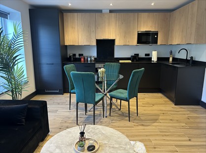 2 Bed Flat, Sia Court, N12