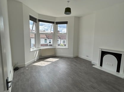2 Bed Flat, George Lane, SE13