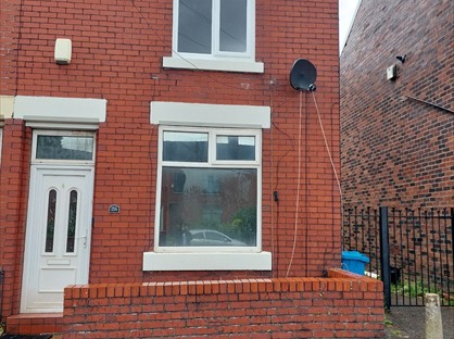 3 Bed End Terrace, Whitegate Lane, OL9