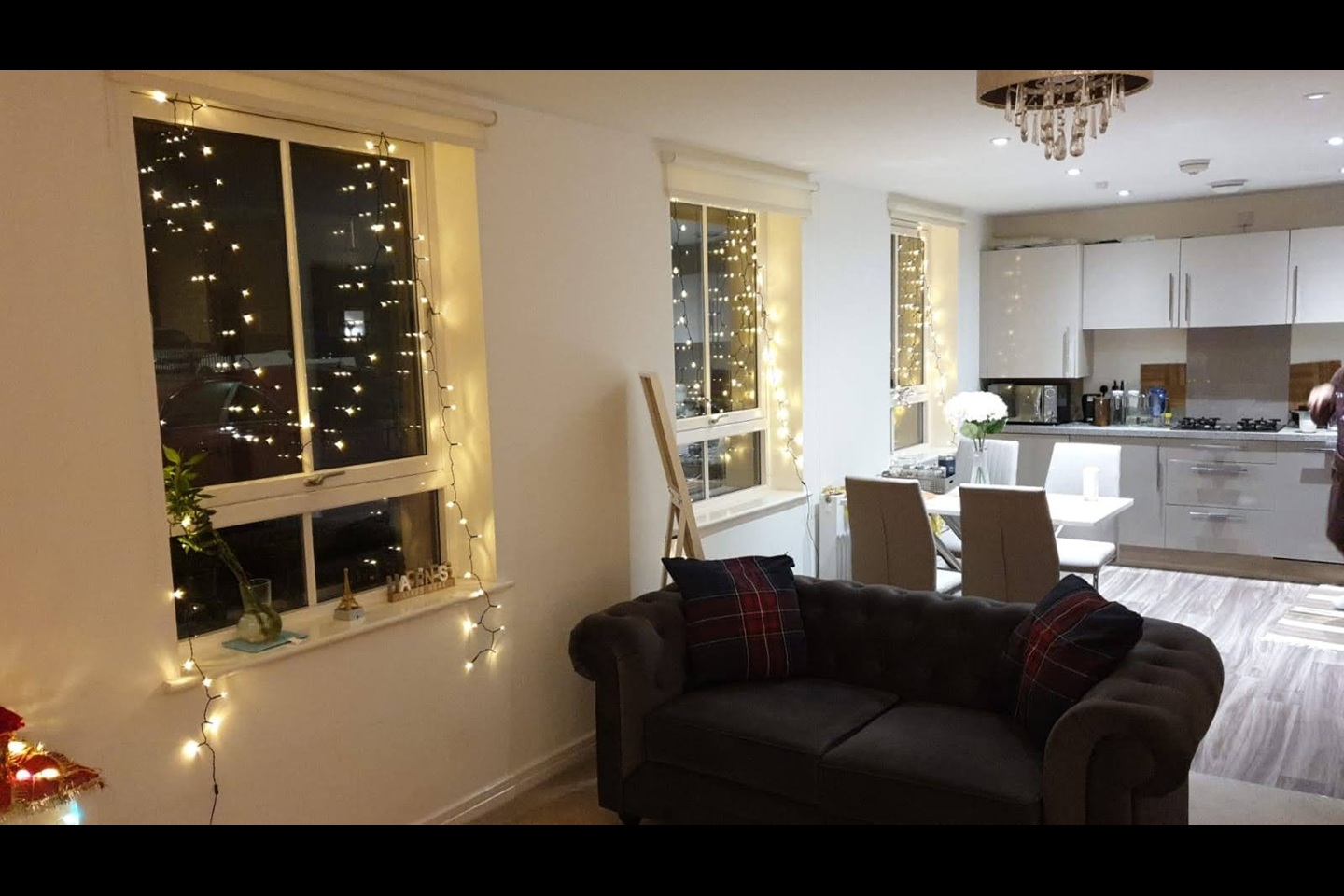 2 Bed Flat, Glasgow, G5 photo 2