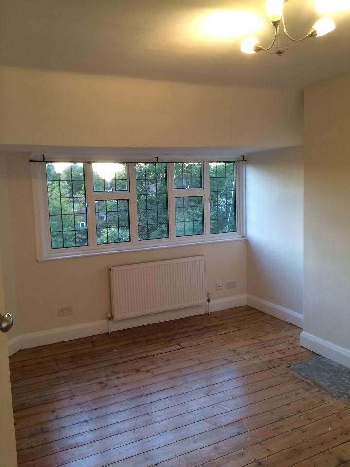 Thames Ditton 2 Bed Flat, Watts Road, KT7 To Rent Now for £1,550.00 p/m
