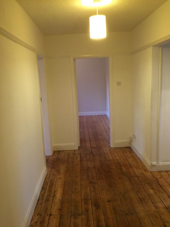 Thames Ditton 2 Bed Flat, Watts Road, KT7 To Rent Now for £1,550.00 p/m