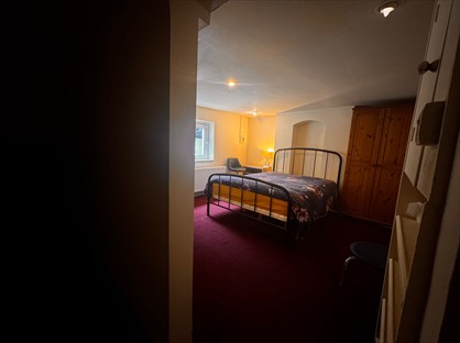 Room in a Shared House, Ladbroke Road, RH1
