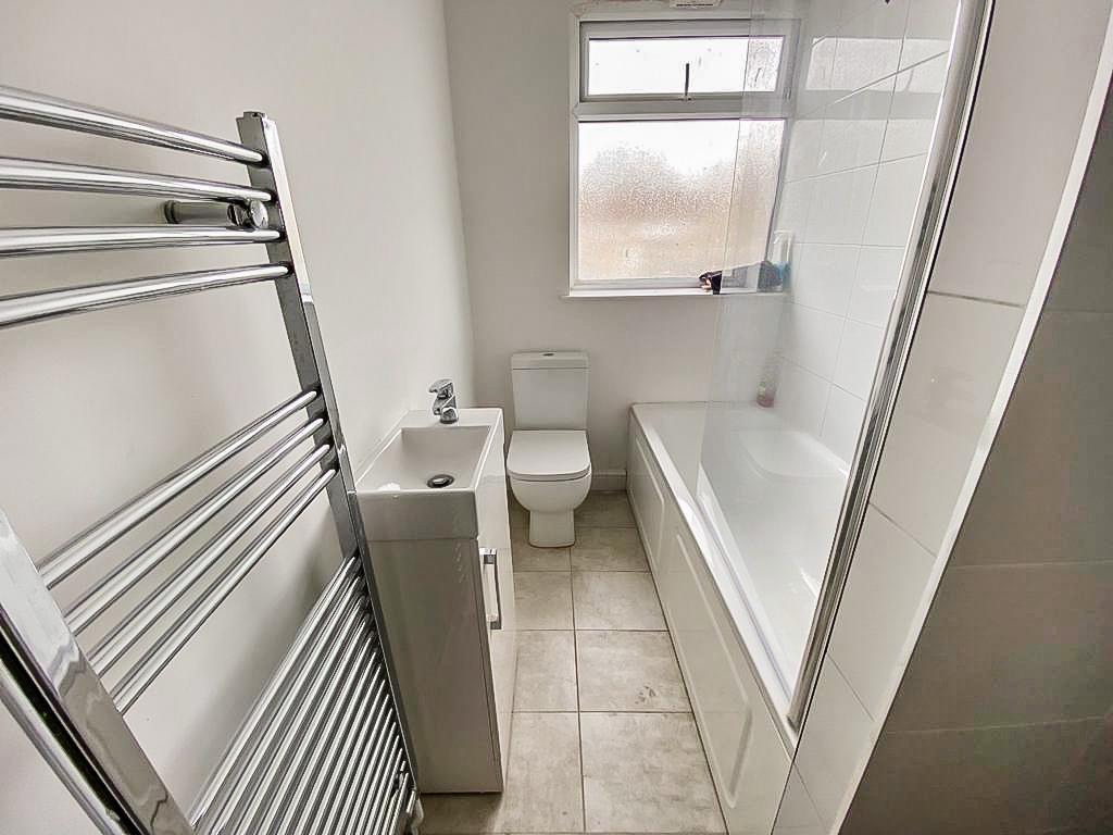 Additional image 12 of 5 Bed Terraced House, Larch Tree Avenue, CV4, N1 7GU