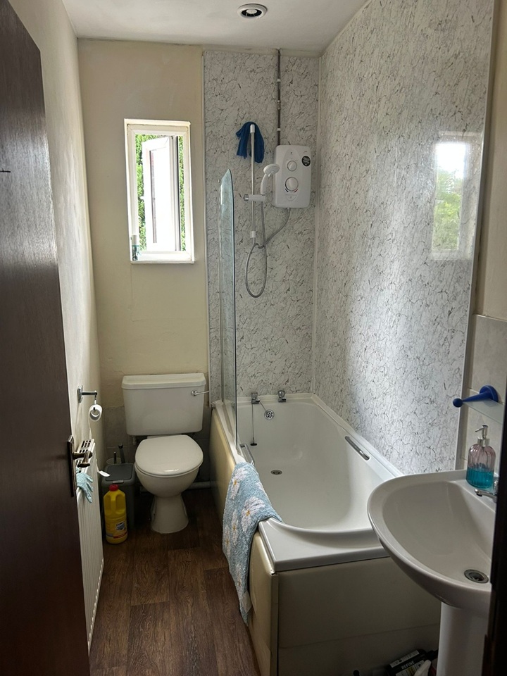 Additional image 4 of Room in a Shared House, North Sherwood Street, NG1, N1 7GU