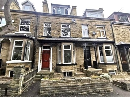 4 Bed Terraced House, Birklands Road, BD18