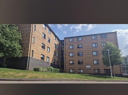 Room in a Shared House, Laila House, BD5