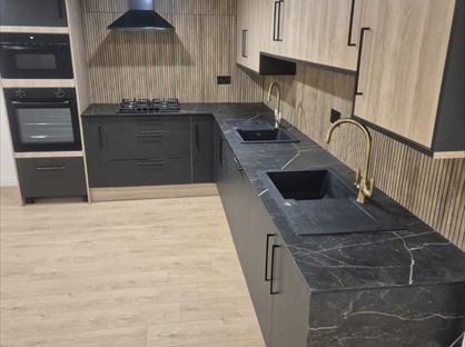 Room in a Shared House, Victoria Street, M26