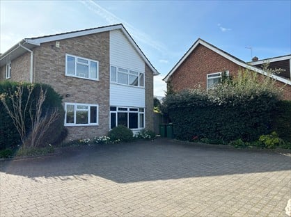 5 Bed Detached House, Church Meadow, KT6