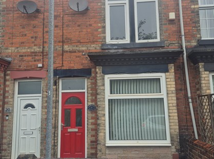 2 Bed Terraced House, Carlton Avenue, S65